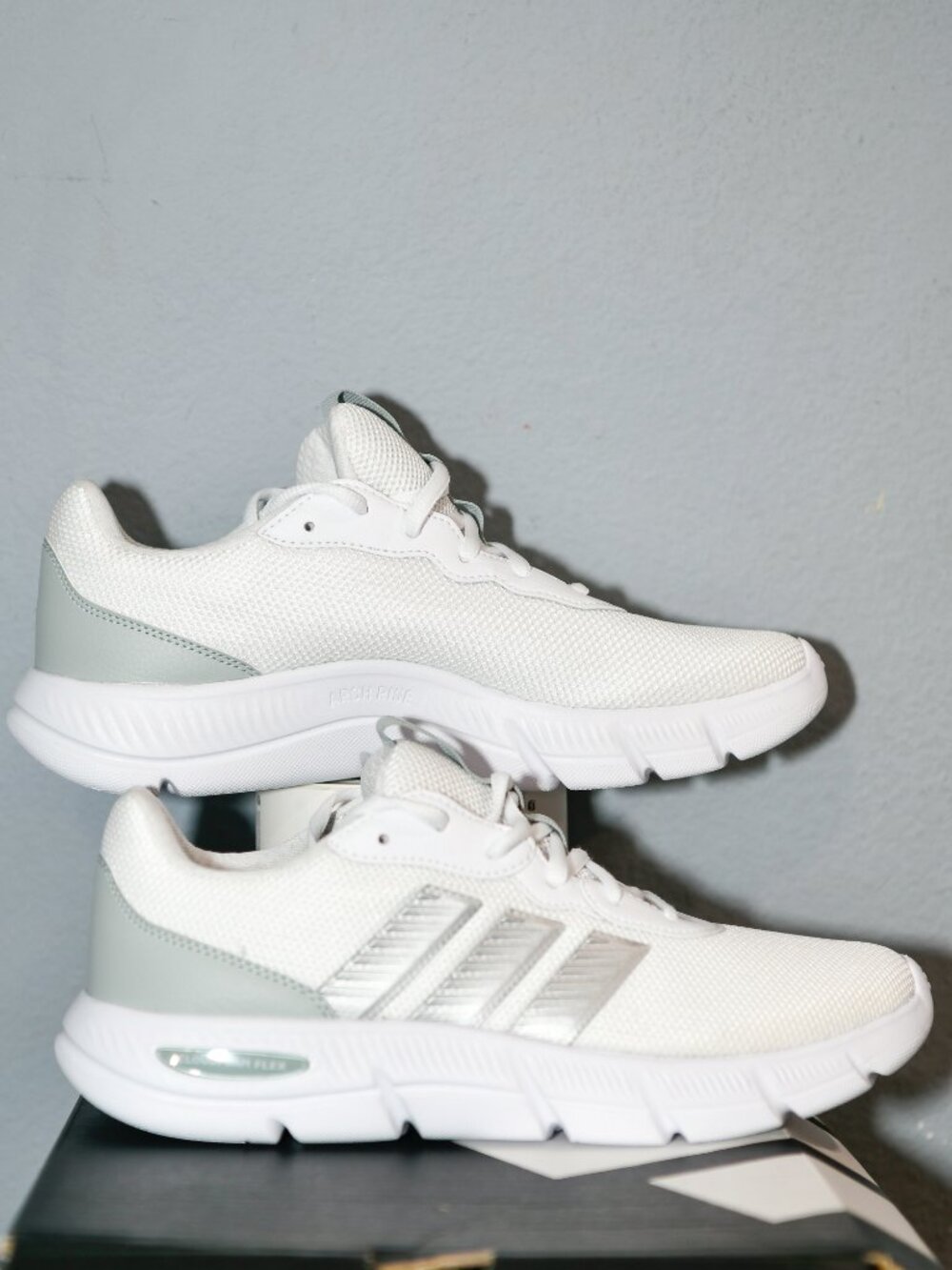 adidas Women's Cloudfoam Flex Sneaker